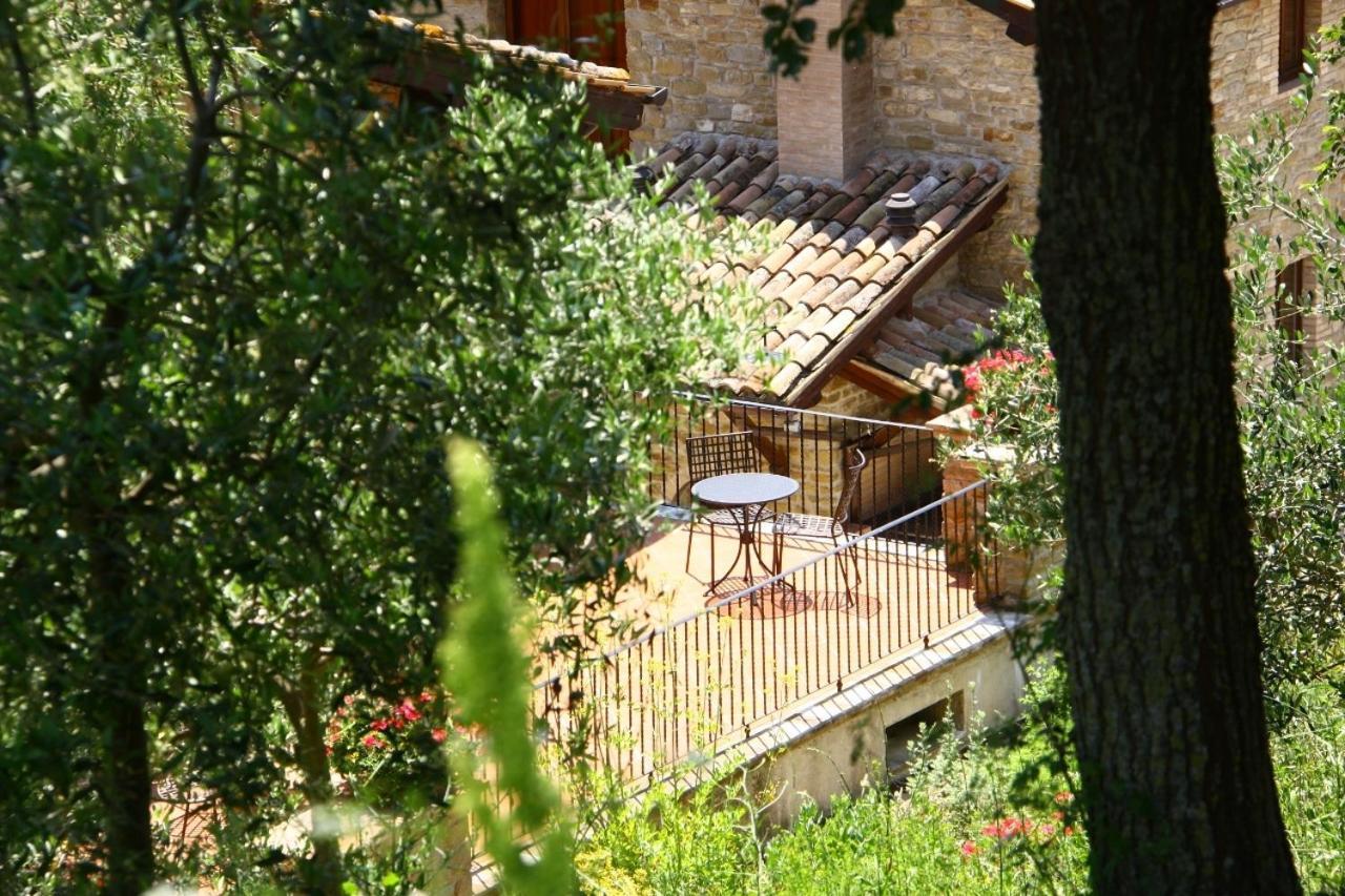 Agriturismo Le Case Assisi Buitenkant foto